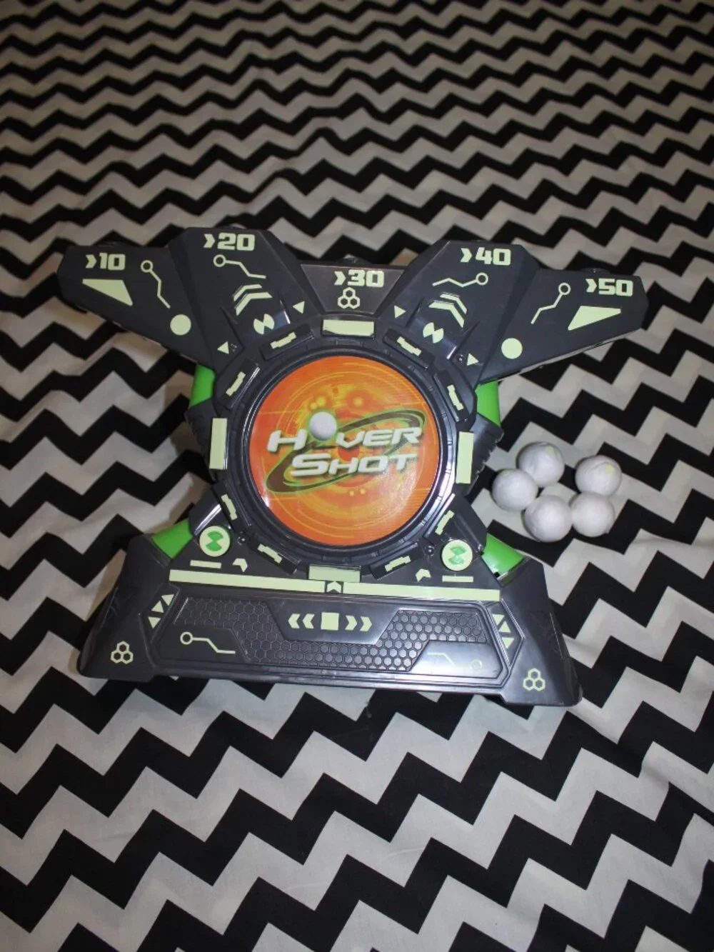 Glow-In-The-Dark Hover Shot (5 Foam Balls Included)